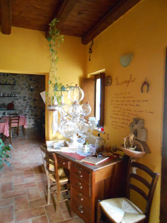 Azienda Agrituristica Risveglio Naturale Варезе-Лігуре Екстер'єр фото